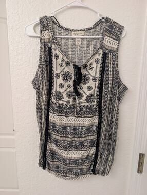 Style & Co Embroidered Tie Front Top 3X Boho, Retro